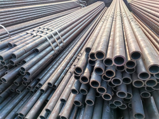 云南16MN小口径无缝钢管 云南16MN小口径无缝钢管